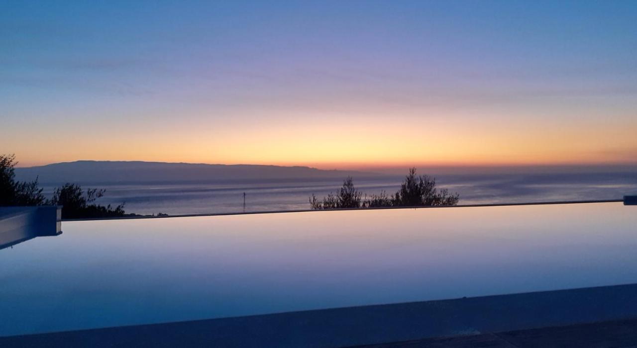 Villa Infinity ∞ 圣泰雷萨迪里瓦 外观 照片